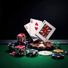 toto98 login live blackjack table displayed on mobile phone